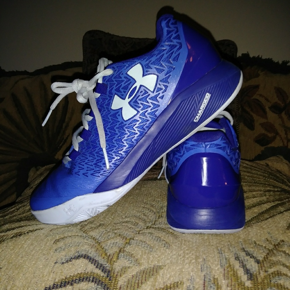 Under Armour (Big Boys) Like New